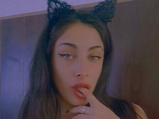 Eroottinen videokeskustelu Trixibb