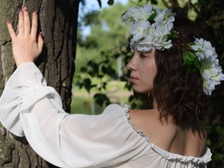 Eroottinen videokeskustelu Trixiie