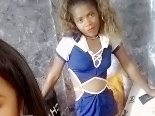 Eroottinen videokeskustelu Twinsexgirl