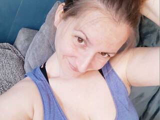 Eroottinen videokeskustelu TyraHash