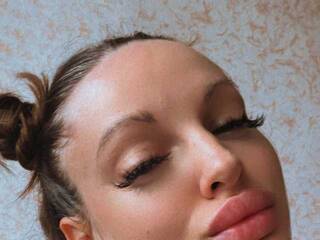 Eroottinen videokeskustelu Tytione