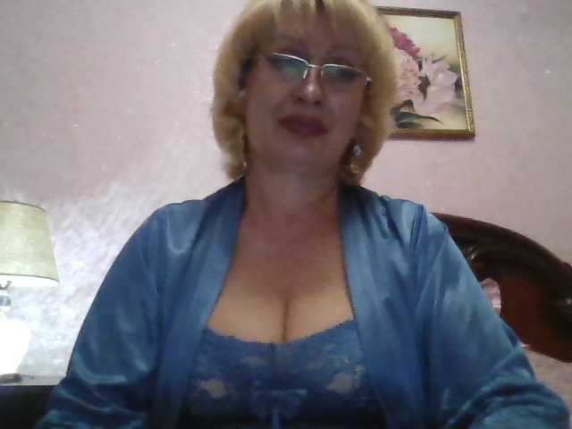 Kuvat _mamasita_ Greetings, my dears: * Welcome im my room. I will be glad to your attention and gifts :) I'm collecting tokens for a better camera. Need @remain :*