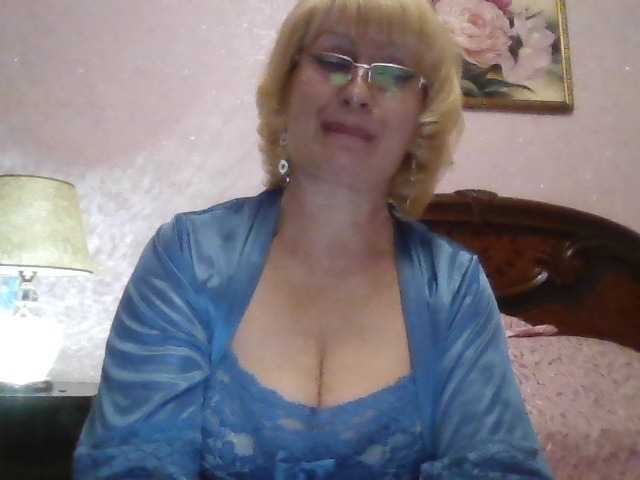 Kuvat _mamasita_ Greetings, my dears: * Welcome im my room. I will be glad to your attention and gifts :) I'm collecting tokens for a better camera. Need @remain :*