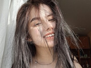 Eroottinen videokeskustelu UrBunny