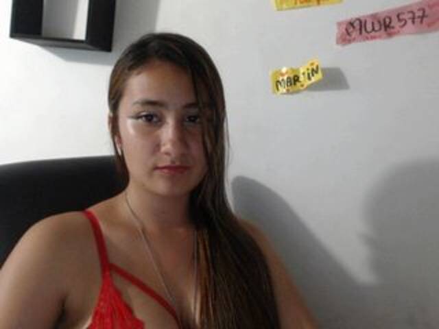 Lähettää kuvakaappauksia vaalentiinaa