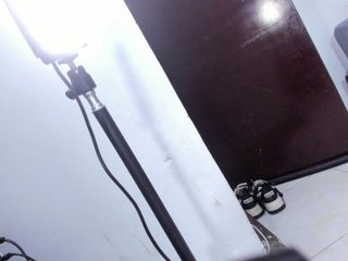 Eroottinen videokeskustelu Valentina-tiny