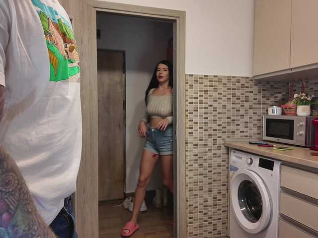 Lähettää kuvakaappauksia Valeria_xoxo