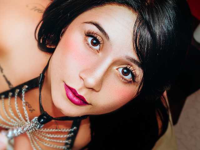 Kuva profiilista Valerie-Saenz