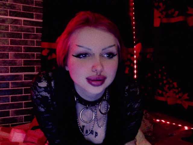 Lähettää kuvakaappauksia VampireEva