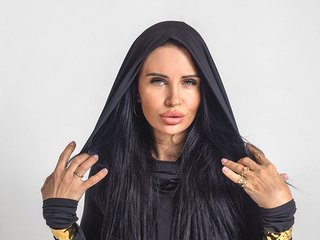 Eroottinen videokeskustelu VampIrina11