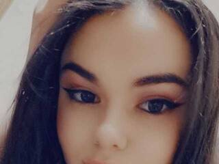 Eroottinen videokeskustelu VanesaBlake