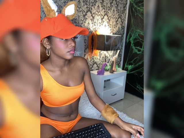 Lähettää kuvakaappauksia Vanessabianch