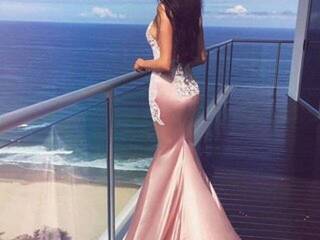 Eroottinen videokeskustelu Vanilla-Cake