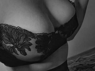 Eroottinen videokeskustelu velvet2219