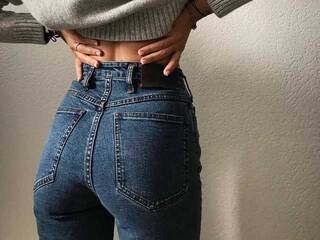 Eroottinen videokeskustelu VenusWhite