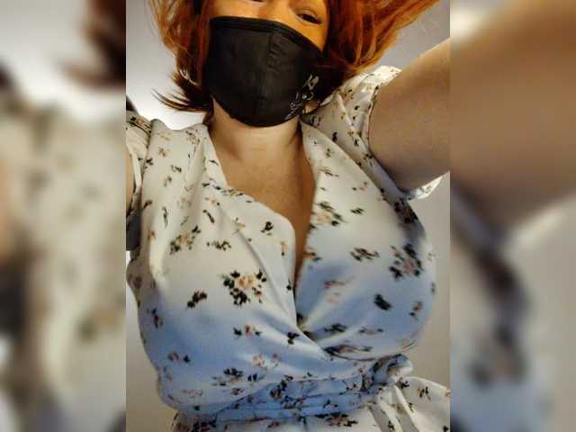 Kuvat Vetka-konfetka0 Hello! There is a new striptease video for you in the profile. I am ready to chat on almost any topic and please you with everything that is on the menu. There are photos and videos in the profile. Instagram: Veta_bonga. Thanks for the tokens :-*