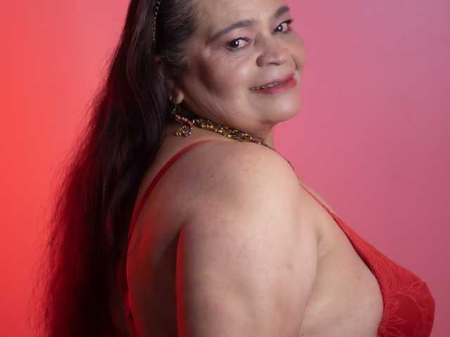 Kuva profiilista QueenMatturex