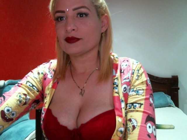 Kuvat VickyPink I have prepared for you many surprises and fun filled with hot mischief. Come have fun with me. @remain Show Boobs...