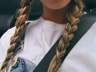 Eroottinen videokeskustelu Vicsi30