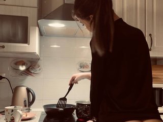 Eroottinen videokeskustelu Vikki-Creed