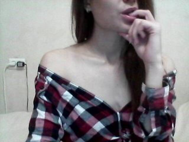 Lähettää kuvakaappauksia ViktoriyaRich