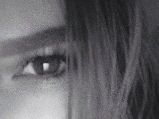 Eroottinen videokeskustelu Violleta-mmm