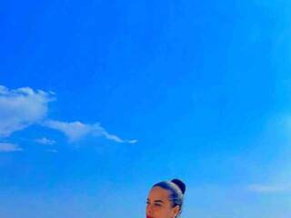 Eroottinen videokeskustelu ViviianParker