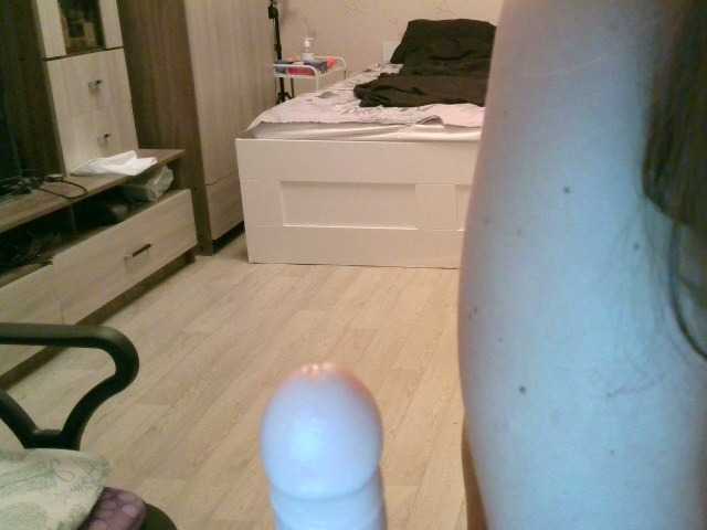 Lähettää kuvakaappauksia Vlada-08