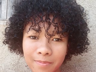 Eroottinen videokeskustelu Volazara