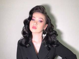 Eroottinen videokeskustelu Sofochkaaa