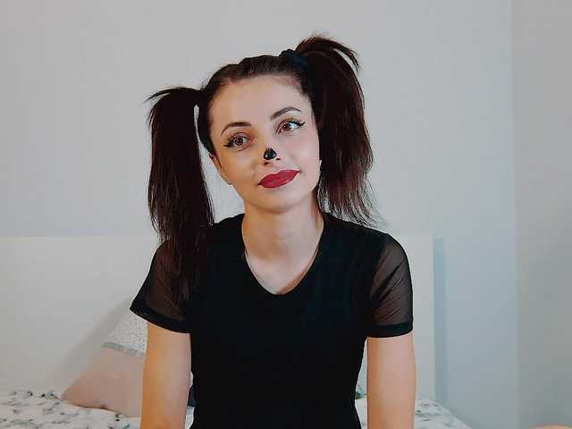 Kuvat Little_Lilu Hi, welcome to my room!❤❤❤I am Lily more me in group and pvt show ❤❤❤ @remain for good mood