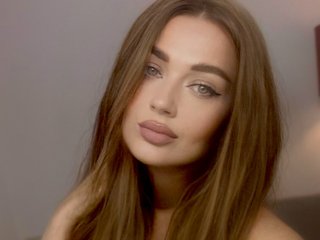 Eroottinen videokeskustelu WildOlivia