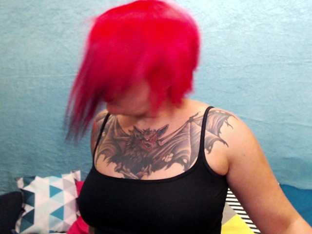 Lähettää kuvakaappauksia xExoticGirlx