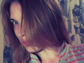 Eroottinen videokeskustelu xlunna