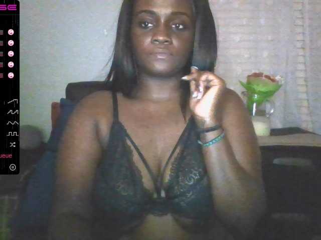 Kuvat XOXOBREEXOXO lets have some fun. its your fav black cum whore