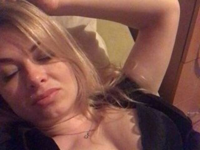 Lähettää kuvakaappauksia _Kisuly_