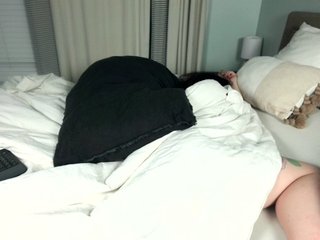 Eroottinen videokeskustelu XxclairexX