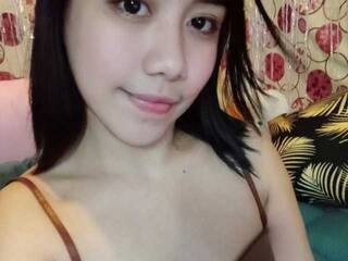 Eroottinen videokeskustelu xXsweetEza