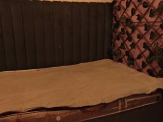 Eroottinen videokeskustelu YaluzNaugthy