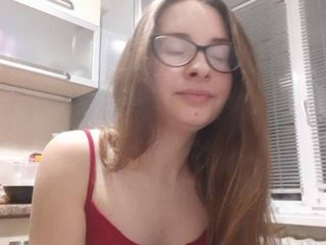 Lähettää kuvakaappauksia yanagrey96