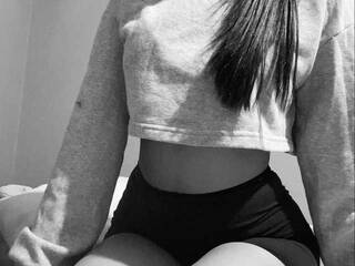 Eroottinen videokeskustelu yesenya