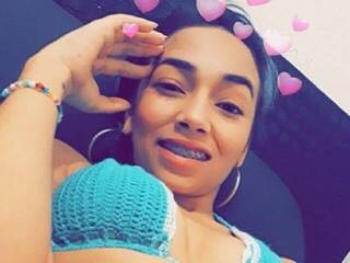 Eroottinen videokeskustelu yesihot