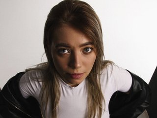 Eroottinen videokeskustelu YessyVine