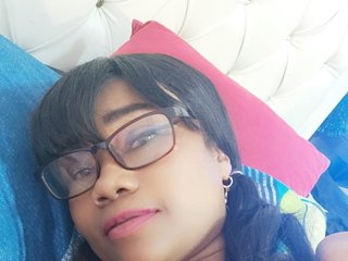 Eroottinen videokeskustelu yhazanblake88