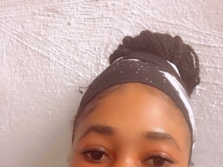 Eroottinen videokeskustelu Youngie