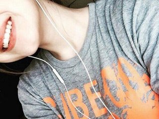 Eroottinen videokeskustelu yourelizzi