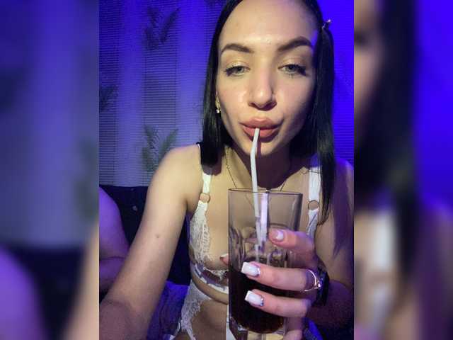 Lähettää kuvakaappauksia YourLovessz