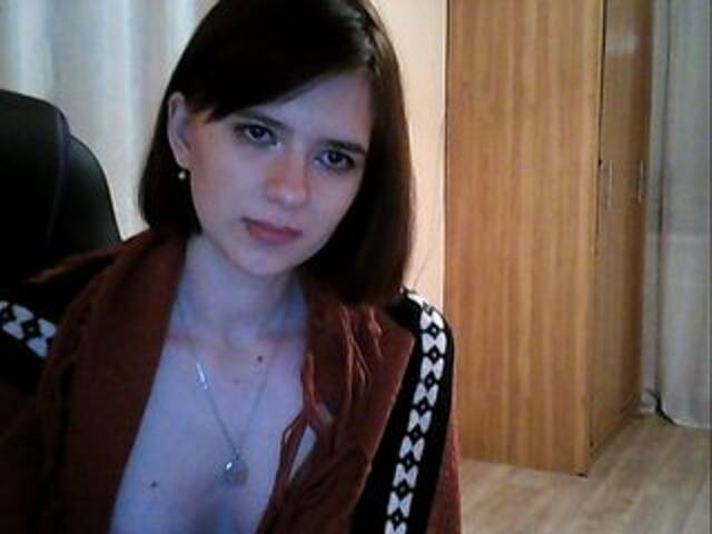 Lähettää kuvakaappauksia YourselfQueen