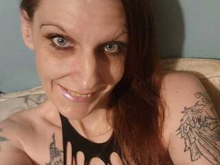 Eroottinen videokeskustelu Yourstruly9020