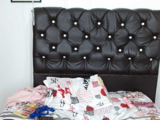 Lähettää kuvakaappauksia YuliaWills